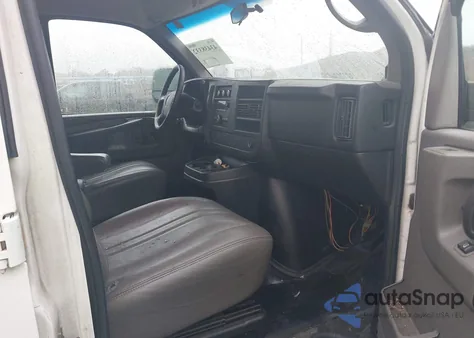 2013 GMC Savana 1500 Work Van из США, поврежденный, VIN 1GTS7AFX2D1178376